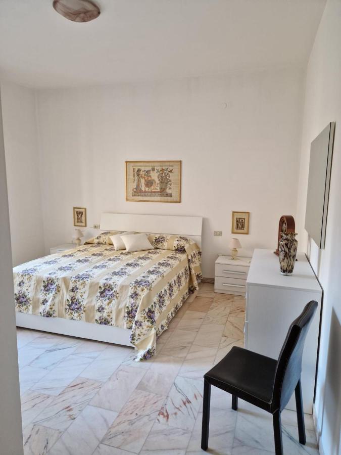 La Casa Di Angelica Apartment กาญารี ภายนอก รูปภาพ